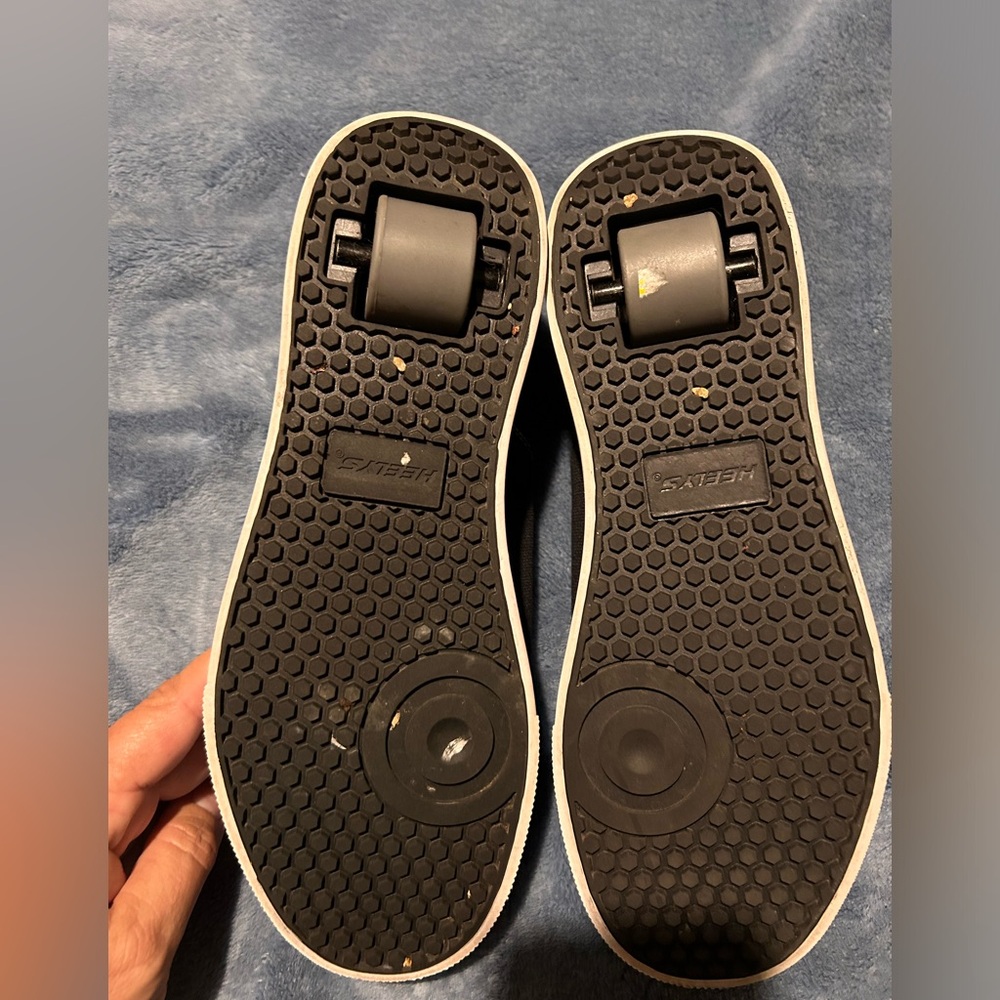 New Heelys - Picture 2 of 7